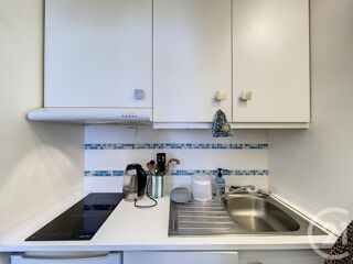  Appartement à louer 2 pièces 34 m²