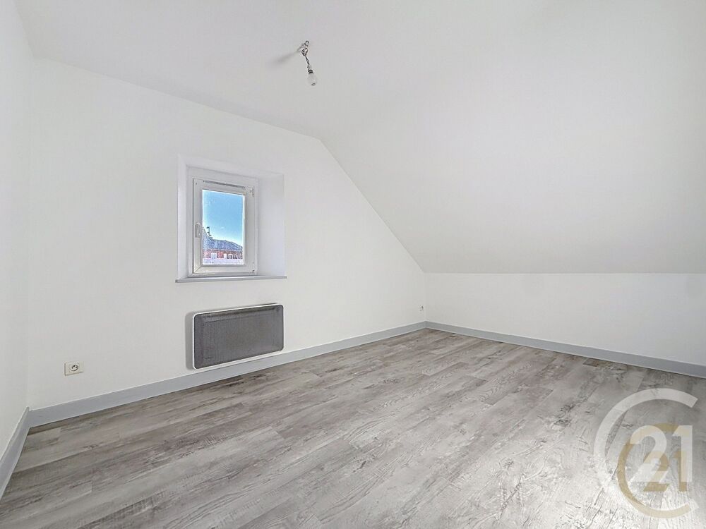location Appartement - 4 pièce(s) - 72 m² Belfort (90000)