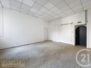  Appartement à louer 2 pièces 52 m²