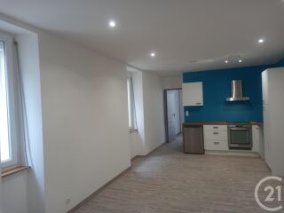  Appartement à louer 2 pièces 42 m²