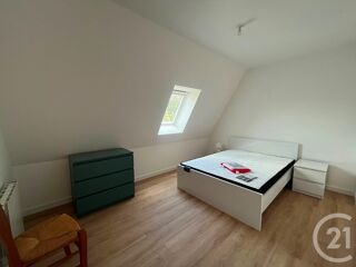  Appartement à louer 5 pièces 115 m²
