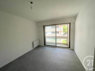  Appartement à louer 2 pièces 57 m²