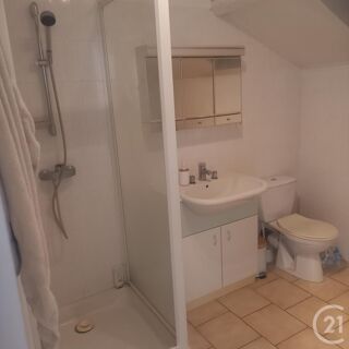  Appartement à louer 2 pièces 27 m²