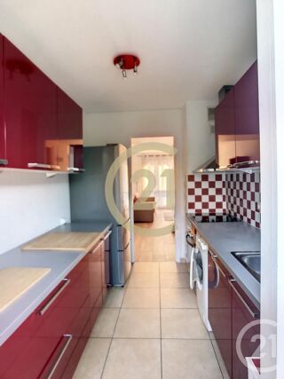  Appartement à louer 2 pièces 48 m²
