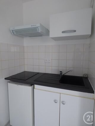  Appartement � louer 1 pi�ce 21 m� Joue les tours