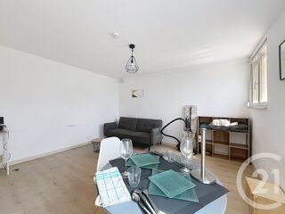  Appartement à louer 1 pièce 25 m²