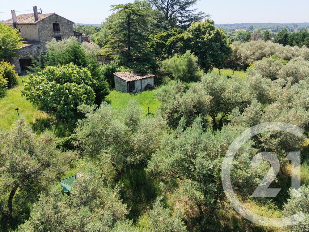 Situé sur la commune de Méjannes-lès-Alès, ce charmant m....