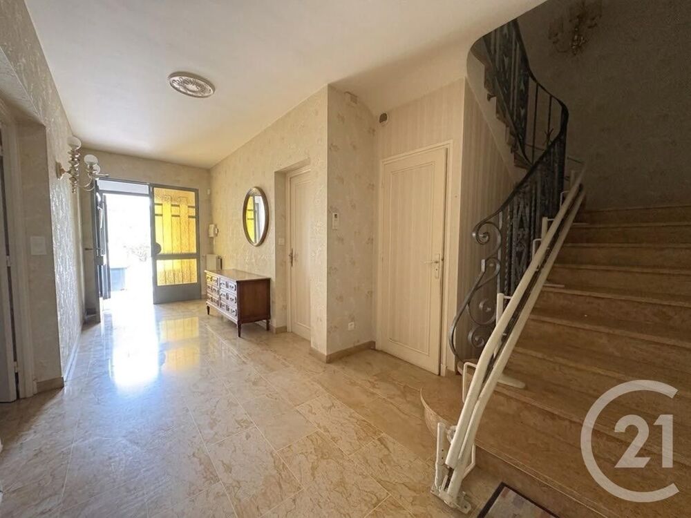 vente Maison - 5 pièce(s) - 217 m² Perpignan (66000)