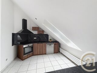  Appartement � louer 4 pi�ces 86 m�