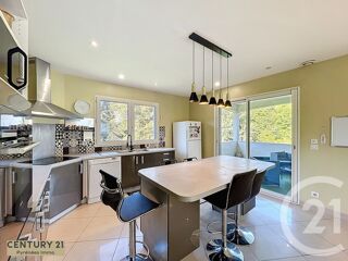  Maison � vendre 6 pi�ces 223 m�