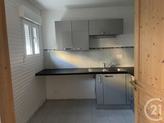  Appartement à louer 3 pièces 47 m²