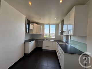 Appartement à louer 3 pièces 72 m²