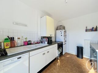  Appartement à louer 4 pièces 70 m²