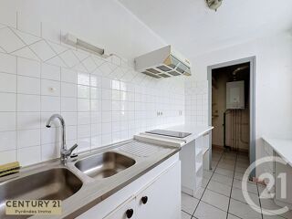  Appartement à louer 3 pièces 72 m²