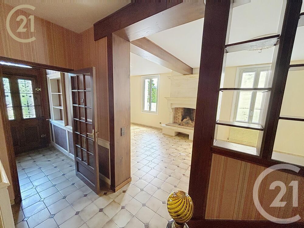 vente Maison - 7 pièce(s) - 235 m² Montpon-Ménestérol (24700)