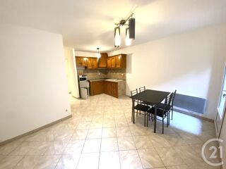  Appartement à louer 3 pièces 51 m²