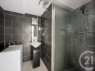  Appartement � louer 2 pi�ces 80 m�