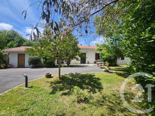  Maison  vendre 4 pices 194 m