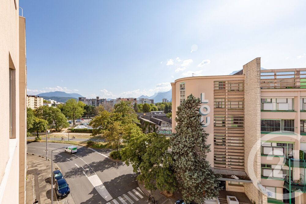EXCLUSIVITÉ Appartement T3 de 54,71 m², entière....