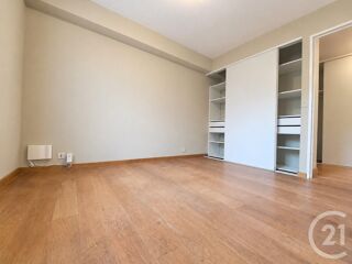  Appartement à vendre 4 pièces 83 m²