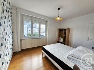  Appartement à louer 3 pièces 79 m²