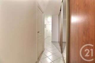  Appartement � vendre 5 pi�ces 111 m�