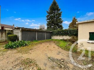  Immeuble � vendre 111 m�
