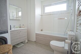  Appartement � vendre 2 pi�ces 99 m�