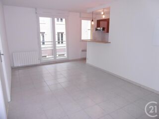  Appartement à louer 3 pièces 50 m²