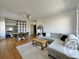  Appartement à louer 3 pièces 84 m²