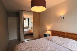  Appartement à louer 2 pièces 45 m²