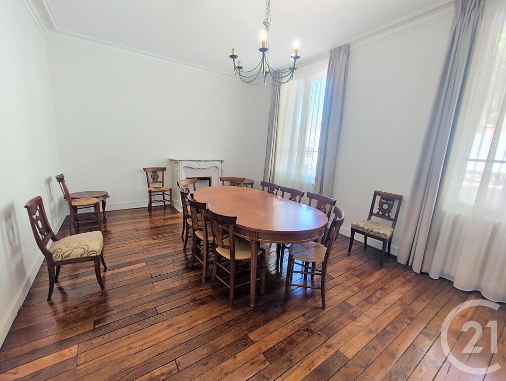 location Maison - 10 pièce(s) - 310 m² Orleans (45100)