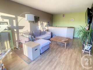  Appartement � louer 4 pi�ces 83 m�
