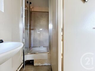  Appartement à louer 1 pièce 25 m²
