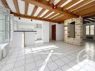  Appartement à louer 5 pièces 94 m²
