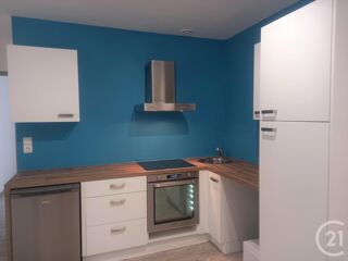  Appartement à louer 2 pièces 42 m²