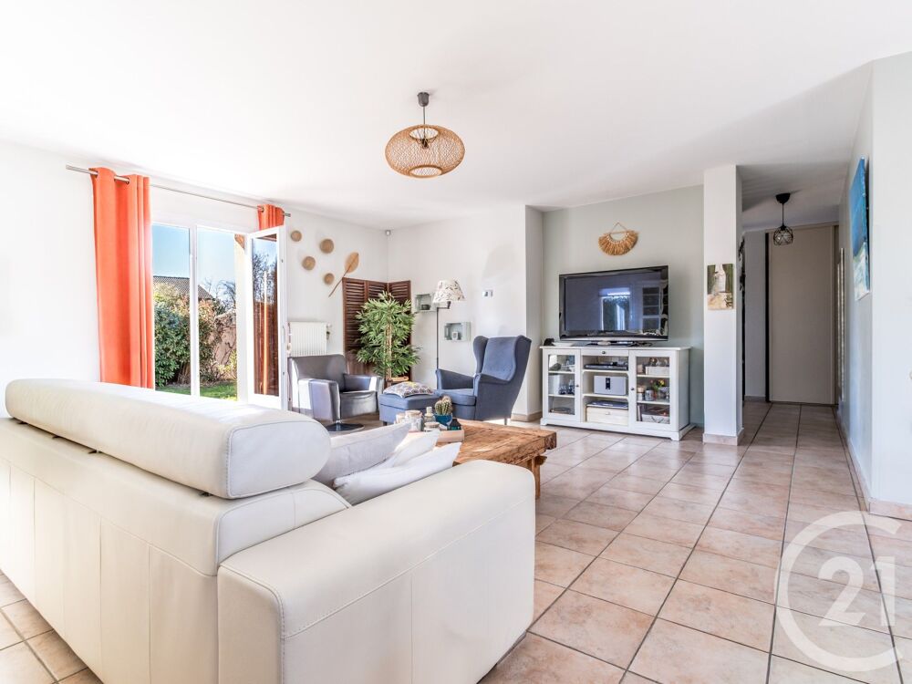 vente Maison - 6 pièce(s) - 179 m² Montmerle-sur-Saône (01090)
