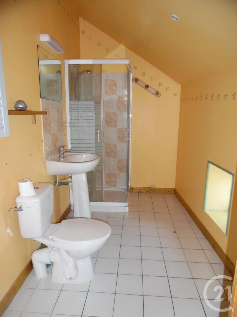 location Maison - 3 pi�ce(s) - 80 m� Saint-Genest (03310)