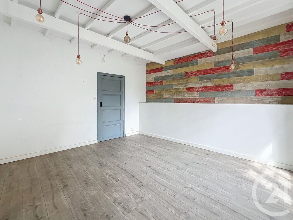 location Appartement - 2 pièce(s) - 92 m² Pamiers (09100)