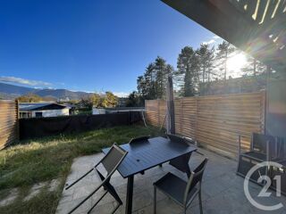  Appartement à louer 4 pièces 103 m²