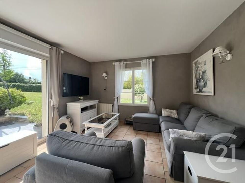 vente Maison - 6 pièce(s) - 156 m² Puiseaux (45390)