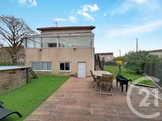  Maison � vendre 4 pi�ces 185 m�