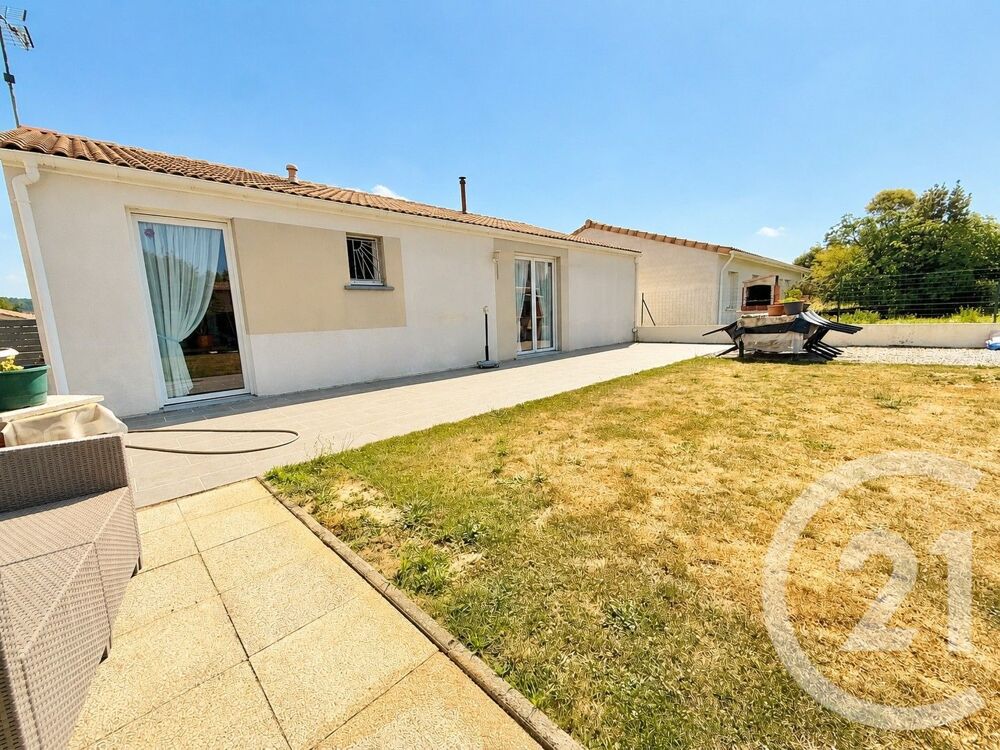 RIEUCROS - VILLA PLAIN PIED AVEC JARDIN ET GARAGE <....