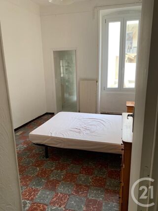  Appartement à louer 2 pièces 48 m²
