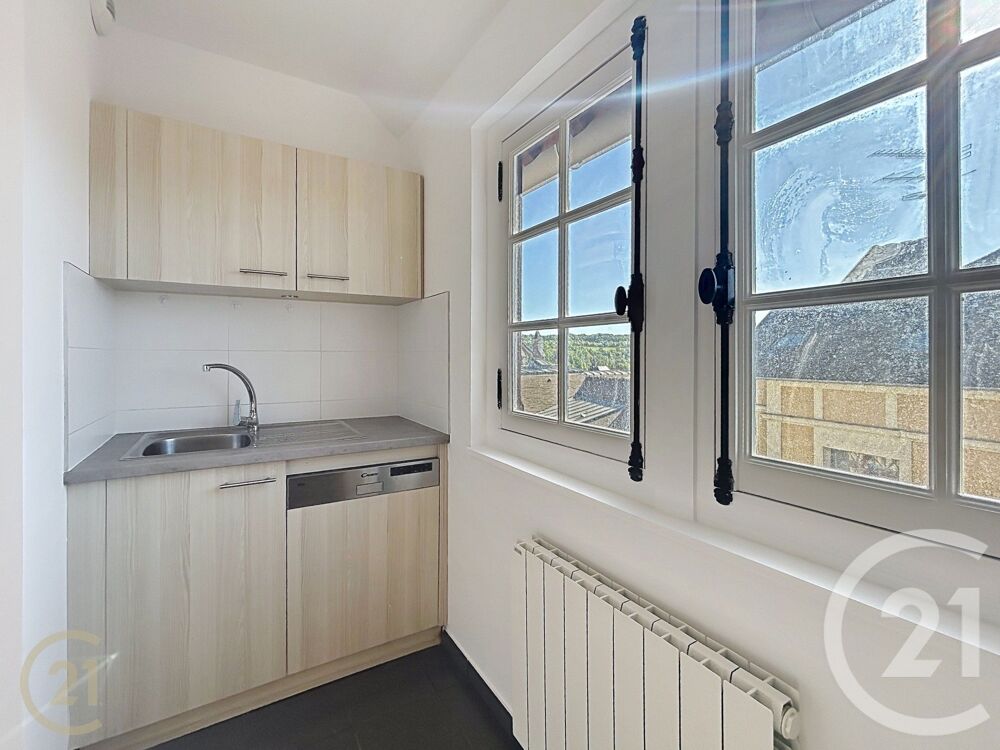 location Appartement - 4 pièce(s) - 86 m² Moret-sur-Loing (77250)