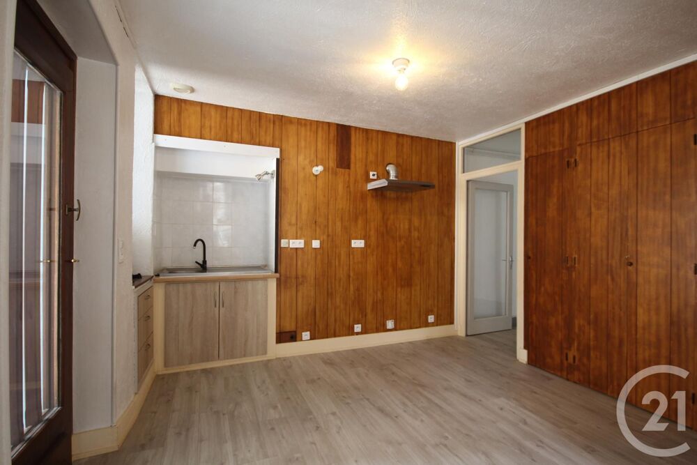 Centre Ville de RUMILLY, à louer un Appartement de type ....