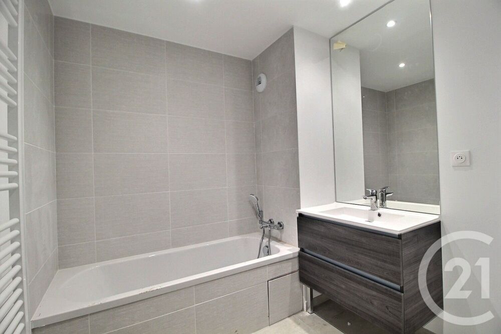 vente Appartement - 2 pièce(s) - 51 m² Miribel (01700)