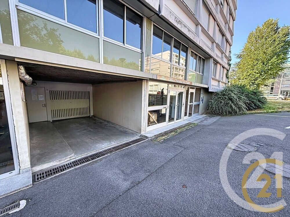 vente Parking / Garage - 65 m² Montbéliard (25200)