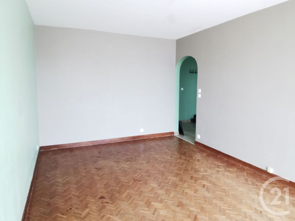 CENTURY21 CHAPRAIS IMMOBILIER vous propose ce charmant a....
