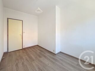  Appartement à louer 3 pièces 59 m²